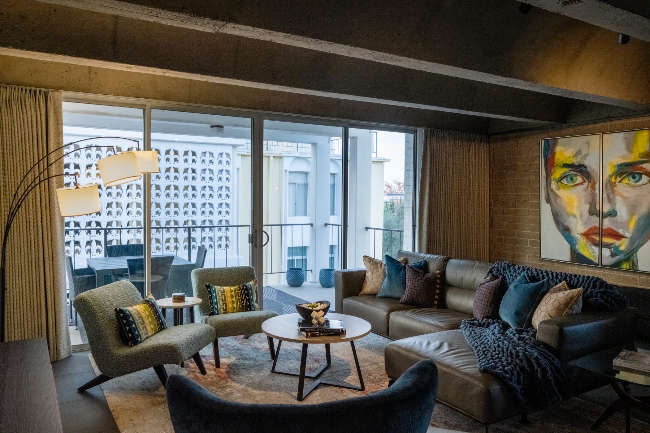 Award-winning interior design by Linda Tully